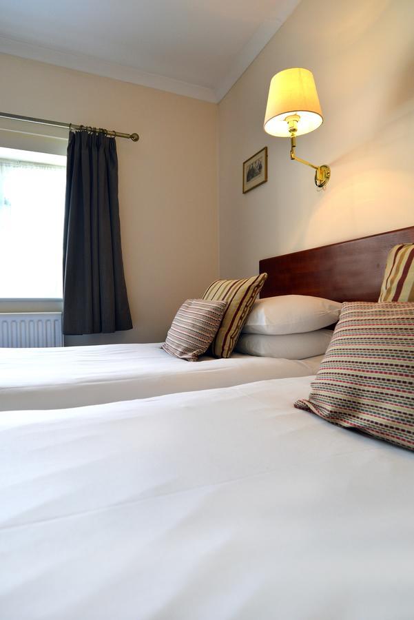 The Brickwall Hotel Sedlescombe Buitenkant foto