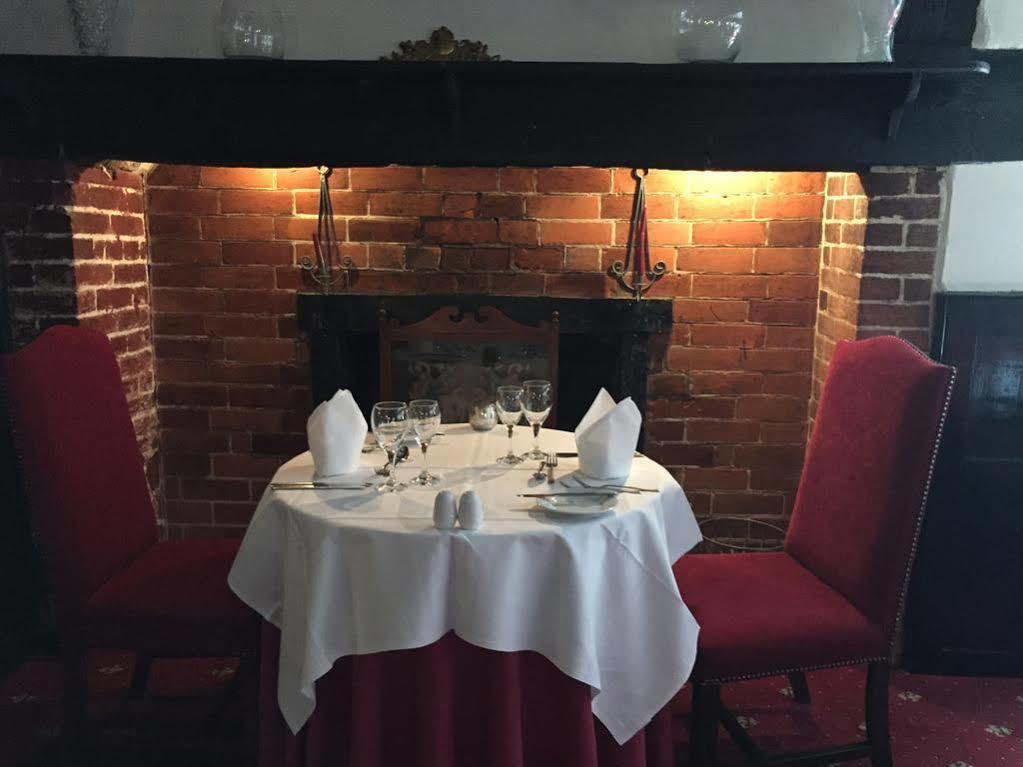 The Brickwall Hotel Sedlescombe Buitenkant foto